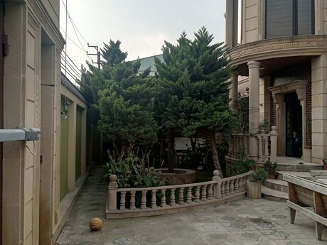 5 otaqlı həyət evi/bağ evi - Məmmədli q. - 225 m²