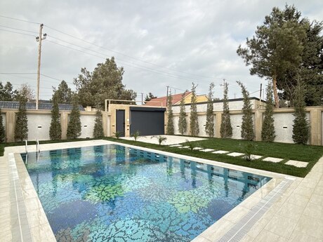 5 otaqlı həyət evi/bağ evi - Şüvəlan q. - 250 m²