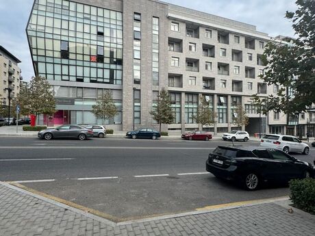 7 otaqlı yeni tikili - Ağ şəhər q. - 755 m²