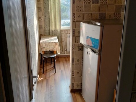 1 otaqlı köhnə tikili - Memar Əcəmi m. - 40 m²