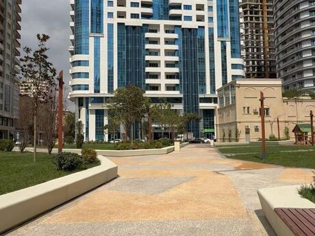 Объявление №5712693 - Баку, м. 28 мая, 4-комн., 190 м²