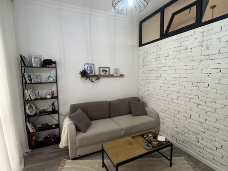 2-комн. новостройка - м. 28 мая - 44 м²