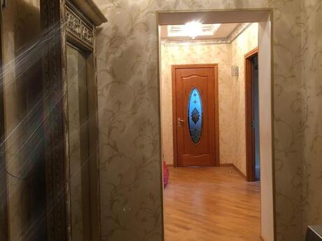 Объявление №5713621 - Баку, м. 8 ноября, 4-комн., 182 м², 17/18 этаж