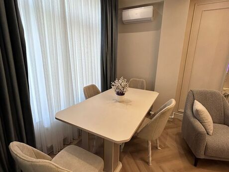 Аренда: 2-комнатная квартира, 75 м², Şah İsmayıl Xətai: 1 300 ₼/мес 5
