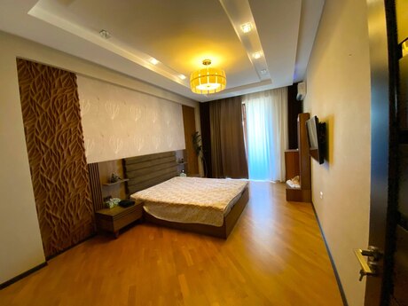 3 otaqlı yeni tikili - Gənclik m. - 160 m²