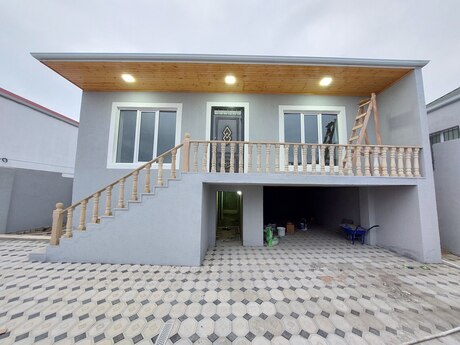 4 otaqlı həyət evi/bağ evi - Hövsan q. - 128 m²