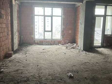 3-комн. новостройка - Насиминский  р. - 155 м²