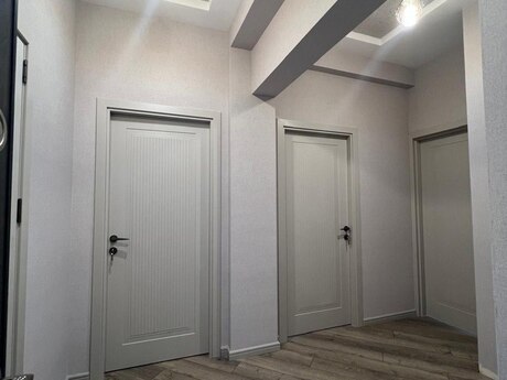 2 otaqlı mənzil, 72 m², Bakıxanov: 205 000 ₼ 3