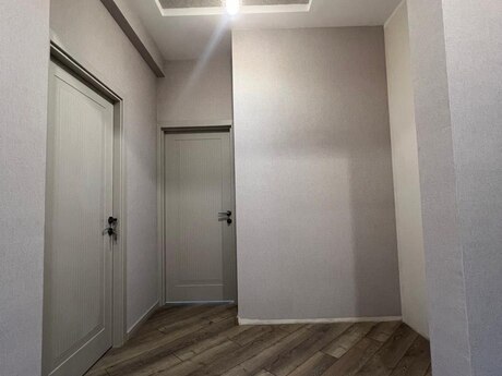 2 otaqlı mənzil, 72 m², Bakıxanov: 205 000 ₼ 2