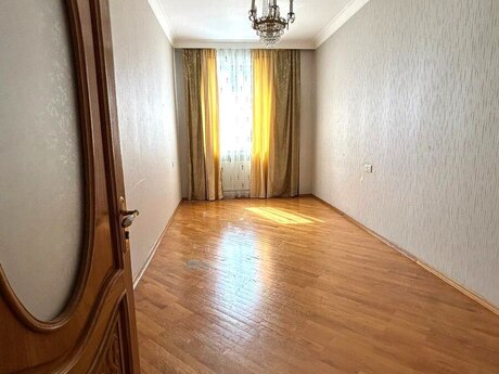 4-комн. новостройка - м. Низами - 175 м²