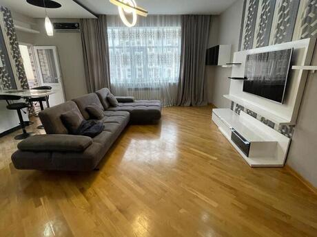 4 otaqlı yeni tikili - Nəriman Nərimanov m. - 125 m²
