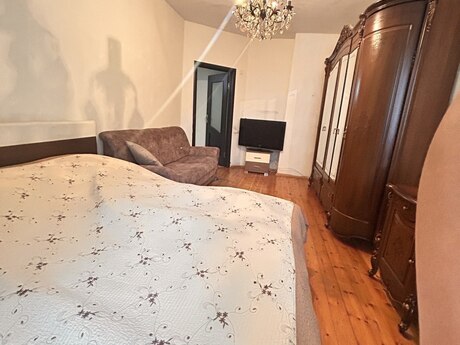 3 otaqlı yeni tikili - Bakıxanov q. - 103 m²
