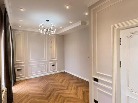6 otaqlı həyət evi/bağ evi - Badamdar q. - 450 m²