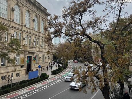 3 otaqlı köhnə tikili - İçəri Şəhər m. - 180 m²