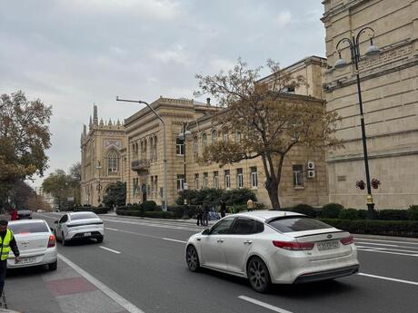 3 otaqlı köhnə tikili - İçəri Şəhər m. - 180 m²