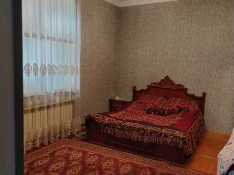 6 otaqlı həyət evi/bağ evi - Sumqayıt - 280 m²
