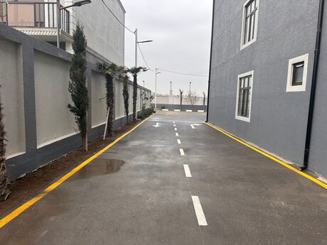 4 otaqlı həyət evi/bağ evi - Görədil q. - 180 m²