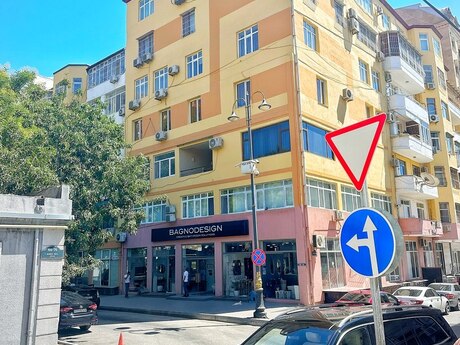 Elan №5716250 - Bakı, Nizami m., 1 otaqlı, 25 m², 2/2 mərtəbə