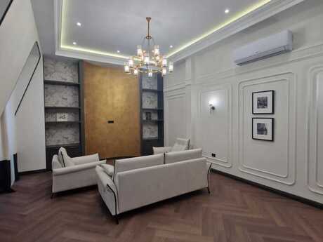 4 otaqlı yeni tikili - Ağ şəhər q. - 130 m²
