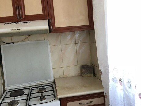 5 otaqlı köhnə tikili - Xalqlar Dostluğu m. - 120 m²