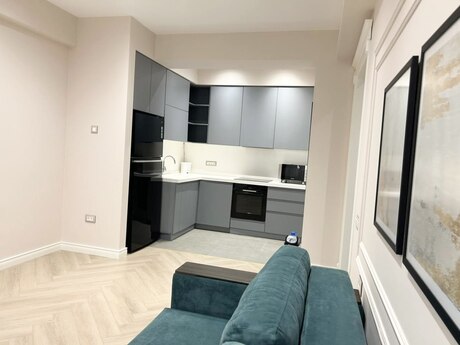 Kirayə 2 otaqlı mənzil, 70 m², Şah İsmayıl Xətai: 1 300 ₼/ay 5
