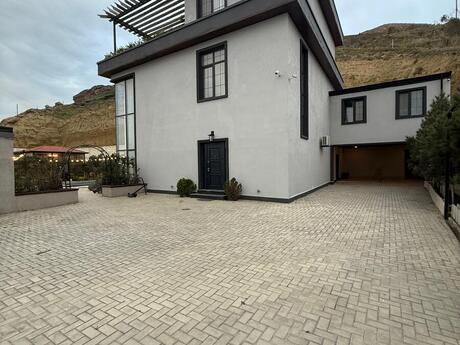 6 otaqlı həyət evi/bağ evi - Badamdar q. - 500 m²