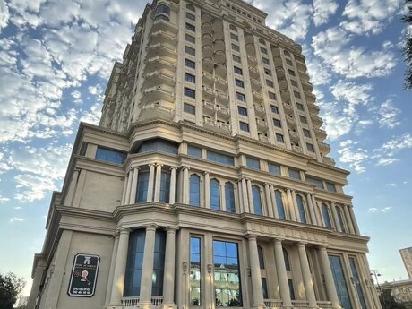 3 otaqlı yeni tikili - Elmlər Akademiyası m. - 135 m²