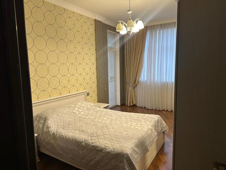 7 otaqlı yeni tikili - Nəsimi r. - 277 m²