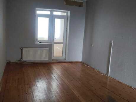 4 otaqlı köhnə tikili - Xalqlar Dostluğu m. - 100 m²