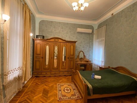 Kirayə 4 otaqlı mənzil, 165 m², Sahil: 1 500 ₼/ay 5