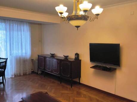Elan №5719158 - Bakı, İçəri Şəhər m., 2 otaqlı, 75 m², 3/17 mərtəbə