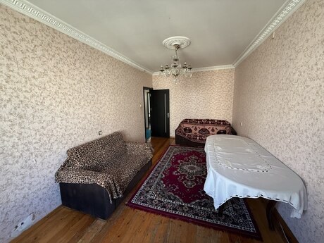 3 otaqlı köhnə tikili - Neftçilər m. - 85 m²
