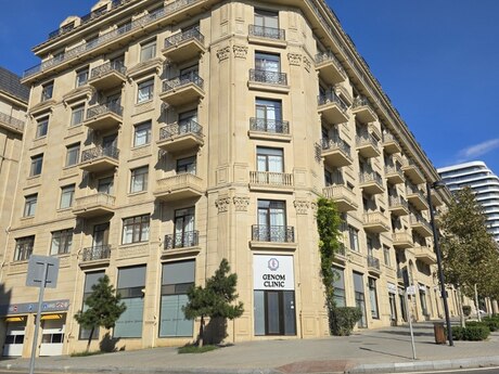 4 otaqlı yeni tikili - Şah İsmayıl Xətai m. - 161 m²