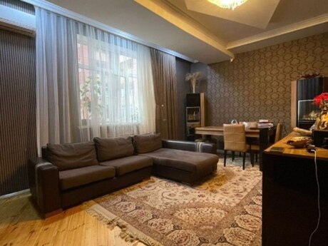 Elan №5719806 - Bakı, İnşaatçılar m., 3 otaqlı, 84 m², 10/20 mərtəbə