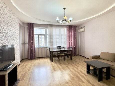 3-комн. новостройка - м. Шах Исмаил Хатаи - 110 м²