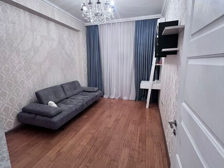 Объявление №5719937 - Баку, м. 20 января, 2-комн., 48 м², 6/18 этаж