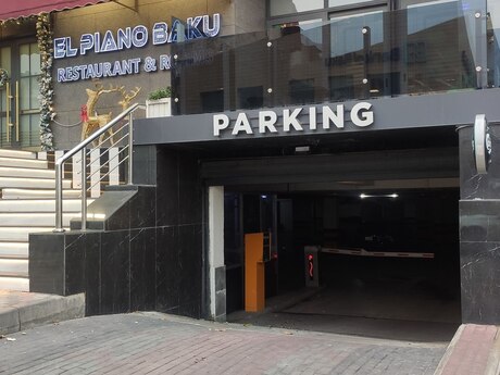 4 otaqlı yeni tikili - Elmlər Akademiyası m. - 187 m²