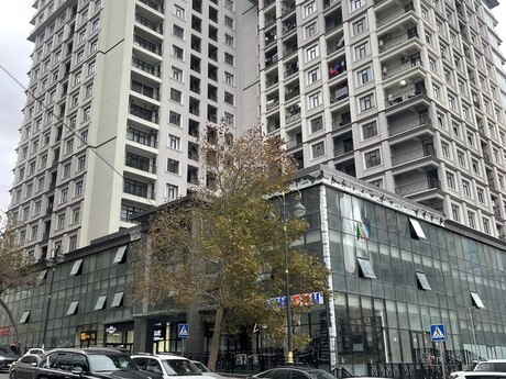 Elan №5042701 - Bakı, 28 May m., 2 otaqlı, 93 m², 13/16 mərtəbə