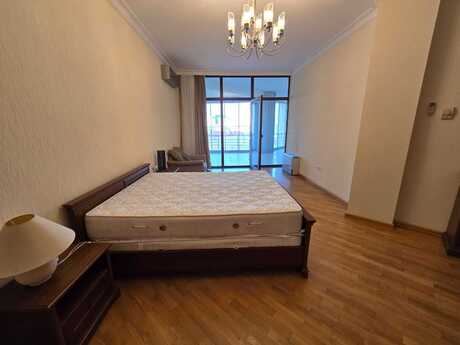 4 otaqlı yeni tikili - İçəri Şəhər m. - 250 m²