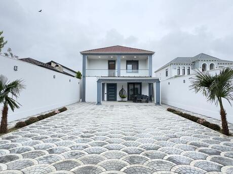 5 otaqlı həyət evi/bağ evi - Mərdəkan q. - 278 m²