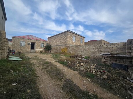 4 otaqlı həyət evi/bağ evi - Binə q. - 120 m²