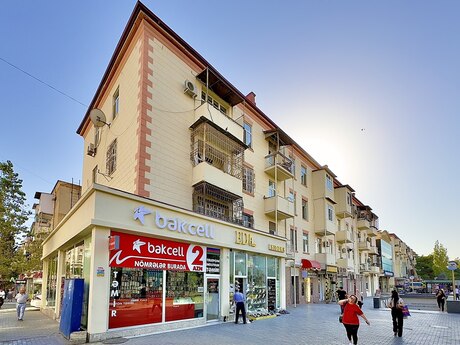 Объявление №5558921 - Баку, м. Кара Караев, 3-комн., 90 м², 3/5 этаж