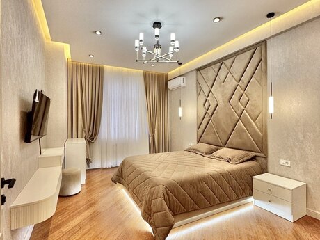 4 otaqlı mənzil, 145 m², 8 Noyabr: 485 000 ₼ 5