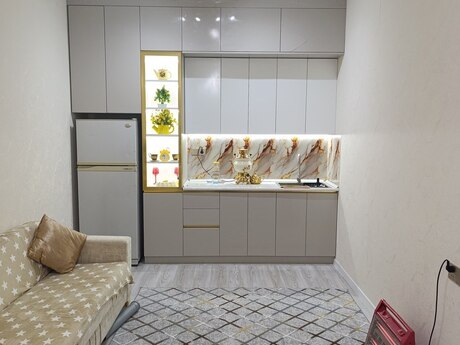 4 otaqlı həyət evi/bağ evi - Binə q. - 65 m²