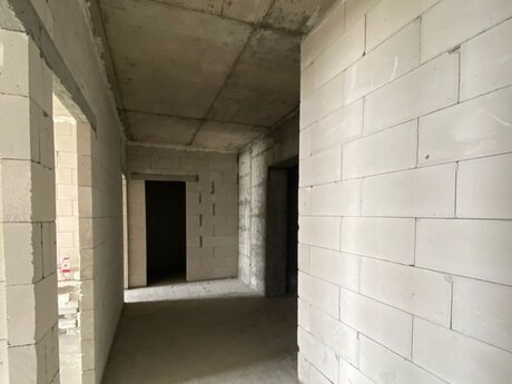 2-комн. новостройка - м. Элмляр Академиясы - 95 м²