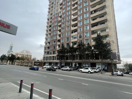 4 otaqlı yeni tikili - Yasamal q. - 174 m²