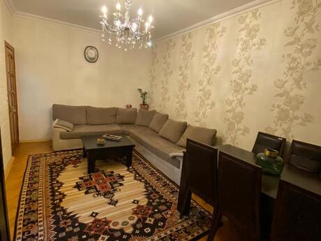 3 otaqlı köhnə tikili - Nəsimi m. - 74 m²
