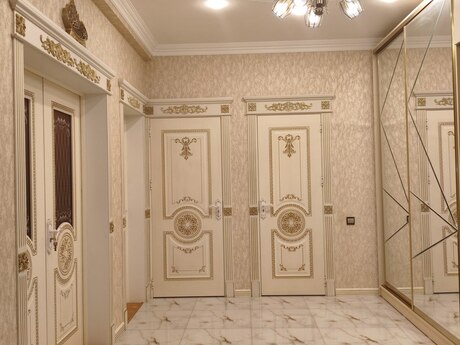 2 otaqlı yeni tikili - 8-ci mikrorayon q. - 105 m²