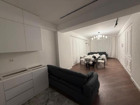 3 otaqlı yeni tikili - Şah İsmayıl Xətai m. - 130 m²