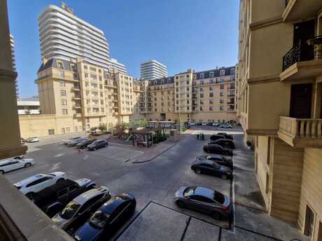 Объявление №5722620 - Баку, пос. Аг шехер, 2-комн., 100 м², 2/7 этаж